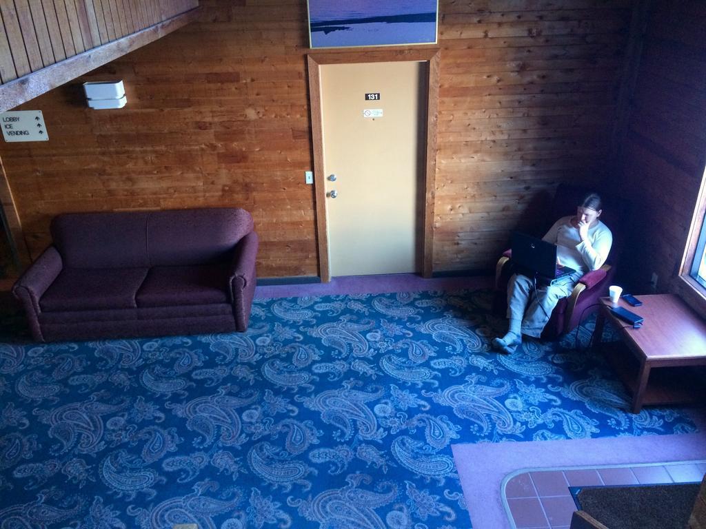 Cedar Motor Inn Marquette Eksteriør bilde