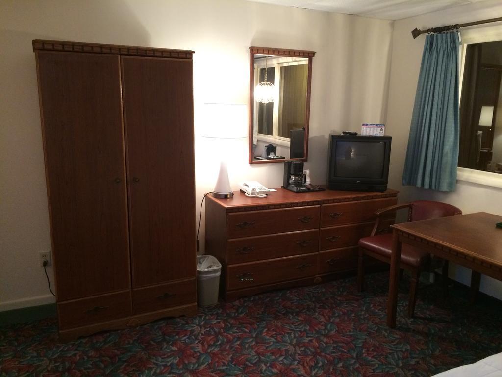 Cedar Motor Inn Marquette Rom bilde